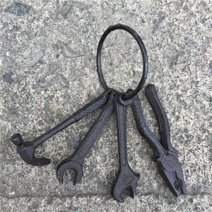 

4 Sets Cast Iron Old Keys Decoration Antique Ring Keys Set Wrench Pliers Hammer Vintage Door Wall Hanging Decor Home Metal Craft