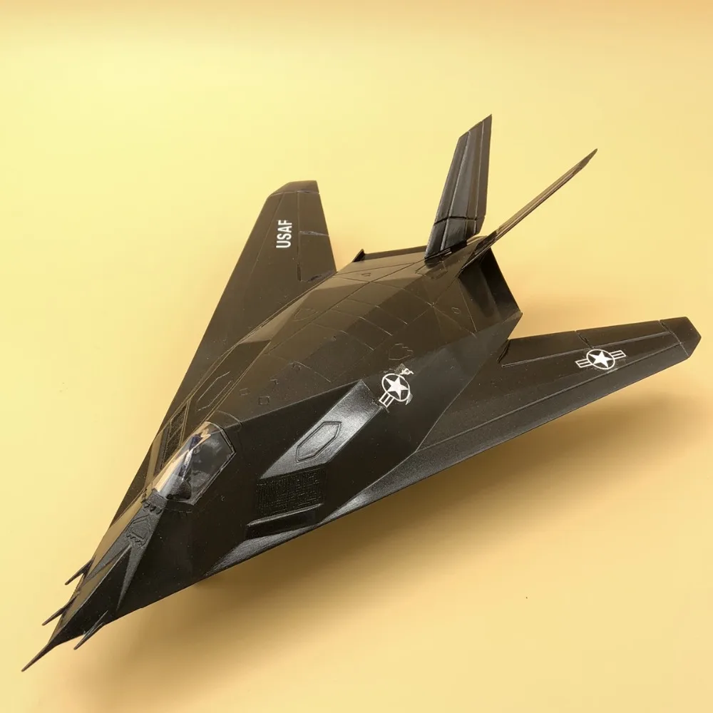 Масштаб 1:72 модель самолета F117 Night Hawk| |