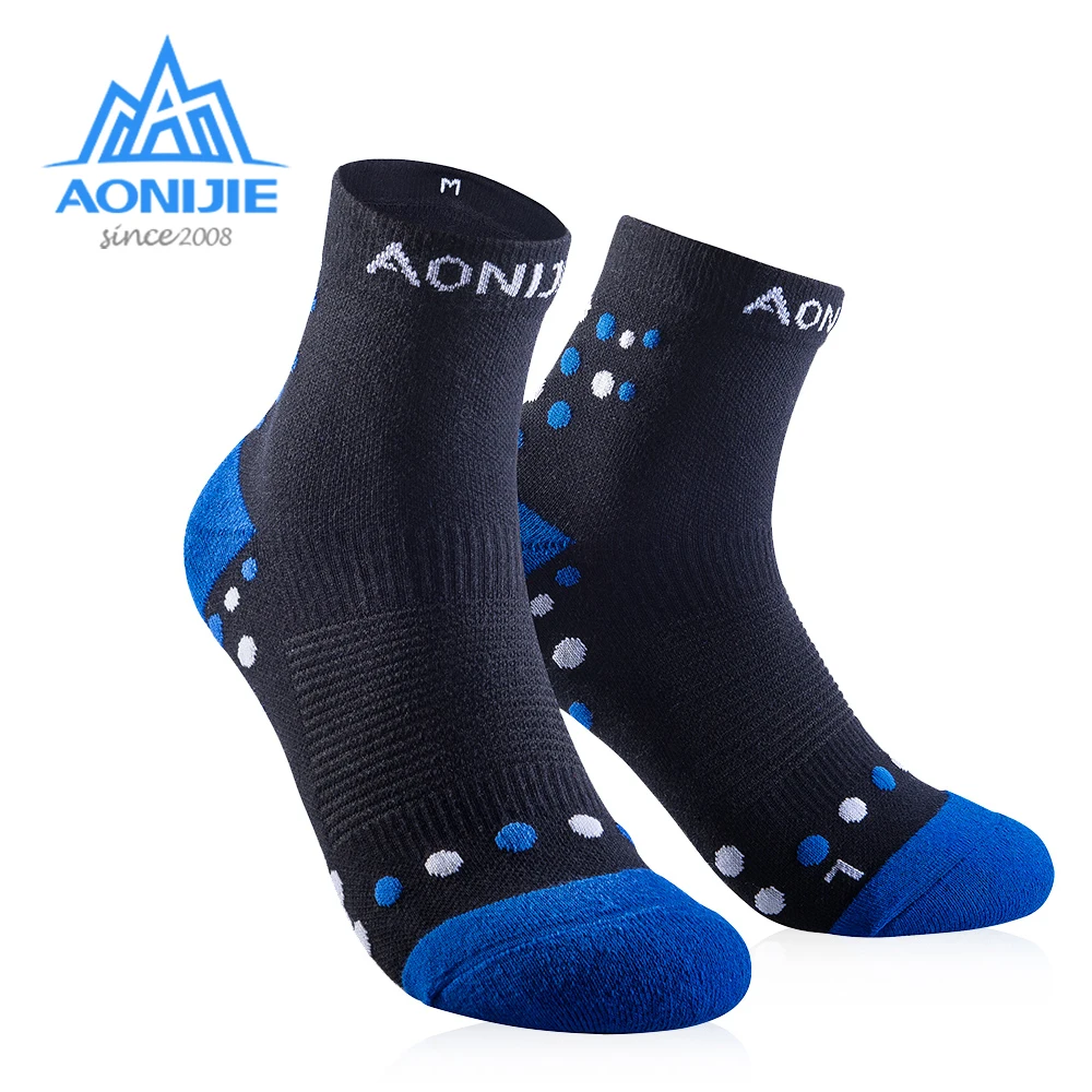 

AONIJIE Outdoor Sports Scocks Running Athletic Performance Tab Training Cushion Compression Socks Heel Shield Cycling