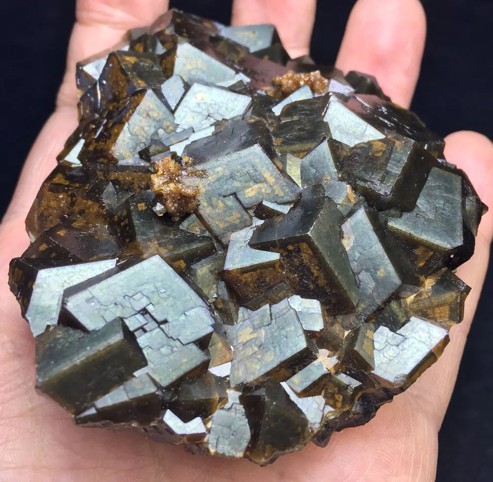 

309g New Find Raw Natural Garnet crystal specimens FROM INNER MONGOLIA ramadan gifts