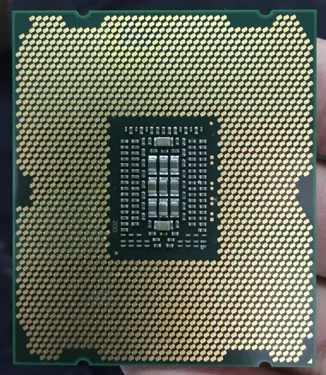 Процессор Intel Xeon E5-2640 E5 2640 шестиядерный C2 настольный процессор процессор нормальной работы 2,5 LGA 2011 SROKR