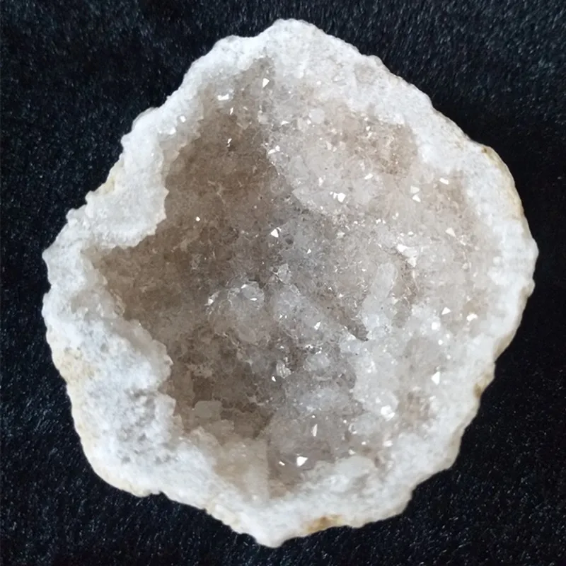 Природный Агат геодный Кристалл отверстие минеральный образец содержит чистые хрустальные скопления очень красивых мелких камней и кристаллов
