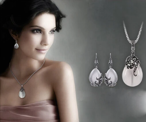 

Wedding Jewelry sets 2019 New Fashion Retro Vintage Imitated Opal Water Drop Flower Pendants Necklaces and Earrings Jewelry Sets