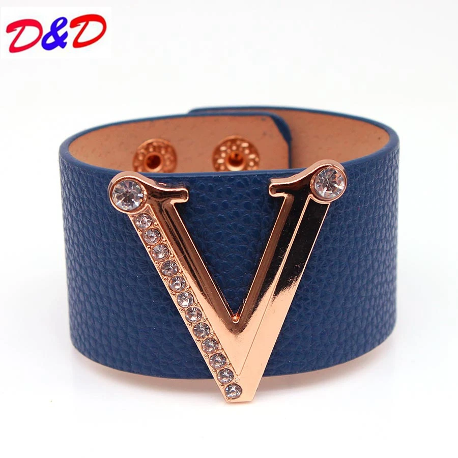 

2017 Hand Jewelry Charm Leather Bracelets & Bangles Simple All-Match MS OL V Word Wide Leather Bracelet D1588