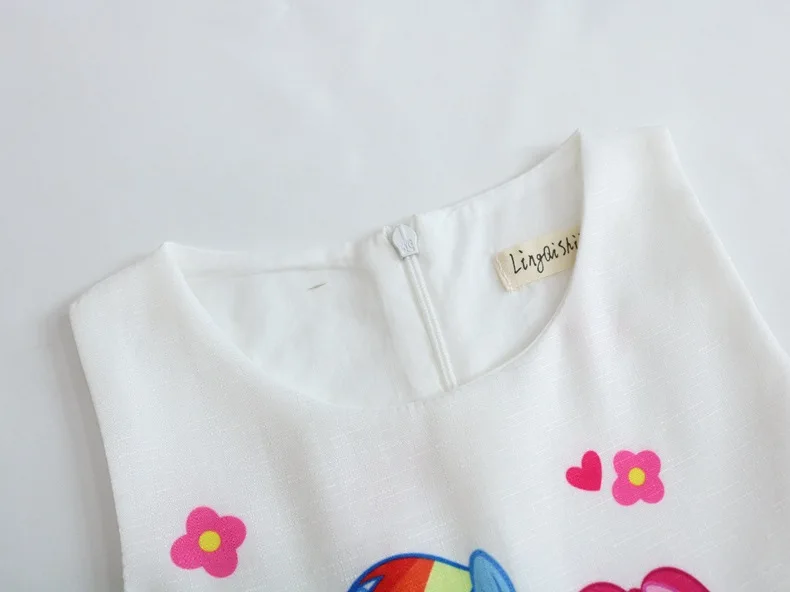 8885634832_1946273734