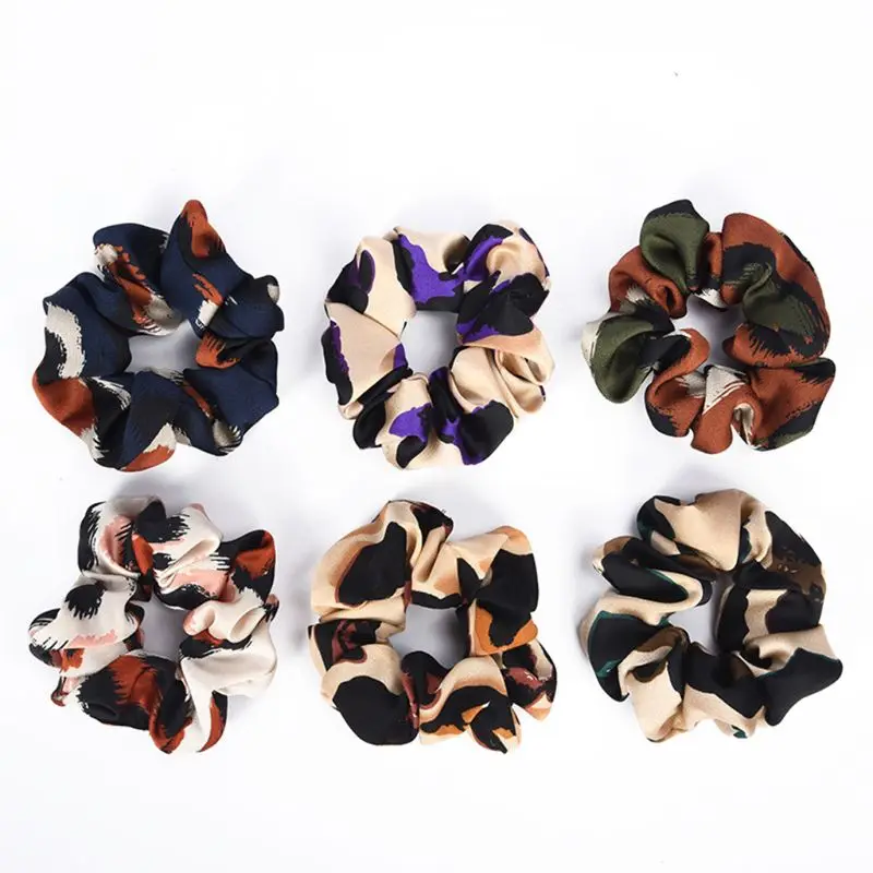 

Creative Korean Retro Leopard Large Intestine Scrunchies Womens Decorative Ponytail Holder Contrast Color Silky Makeup Hair Rope