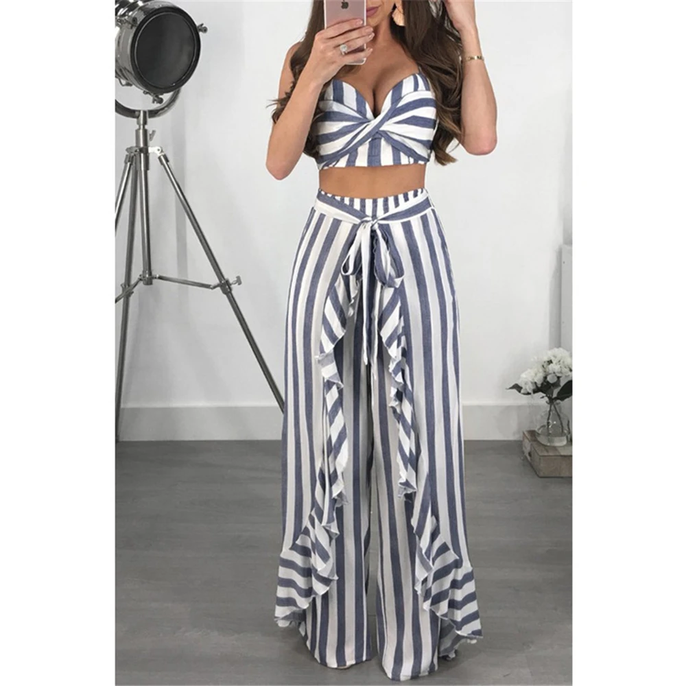 8864283188_726518044