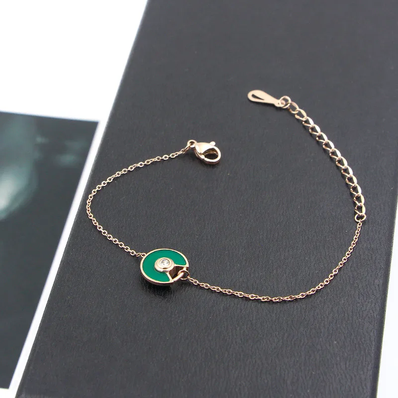 

Titamiun Steel Black/White Shell Circle Saucer Charm Bracelets Crystal Luxury Brand Love Chain Link Bracelet For Women K0012-1