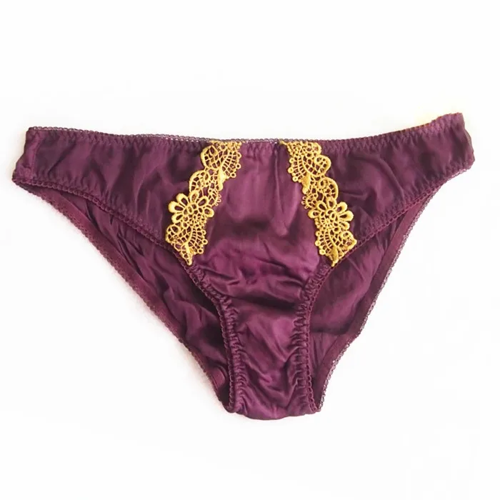 

Fashion sexy cutout embroidery pure silk women's trigonometric silk panties