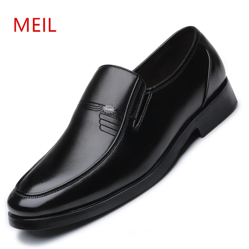 

Size 38-48 2019 Black Men Leather Shoes Mens Dress Shoes Men Quality Formal Slip On Office Wedding Shoes Men Loafers Dad Shoe