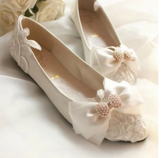 

2014 handmade princess sweet lace flower wedding shoes pearl bow bridal shoes bridesmaid shoes women's single shoes Eur 34-40