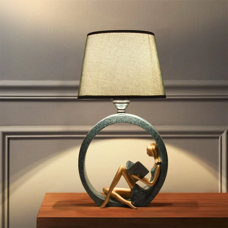 Modern creativity read table lamp simple personality lamp for bedroom light decoration bedside lamp