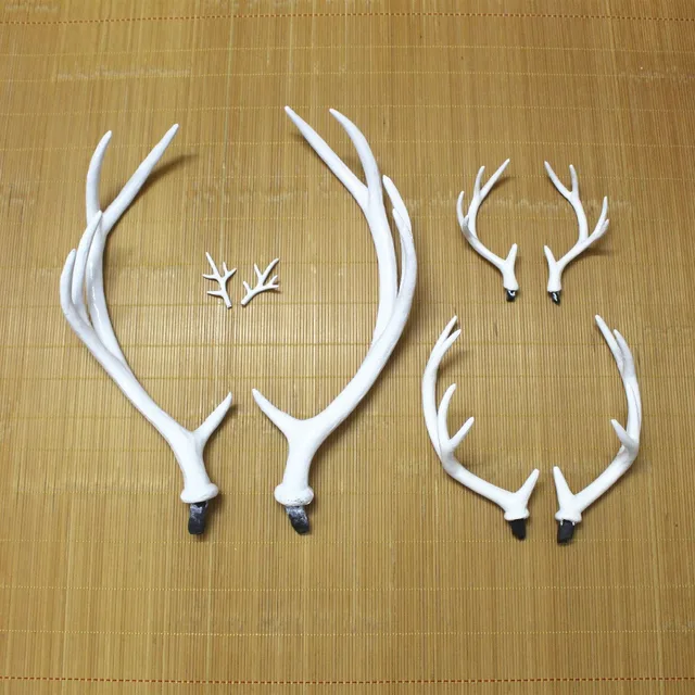 Handmade White Simulation Plastic Deer Antlers DIY Cosplay Animals Horn Headband Deer Antlers Simulation Artificial Antlers Gift