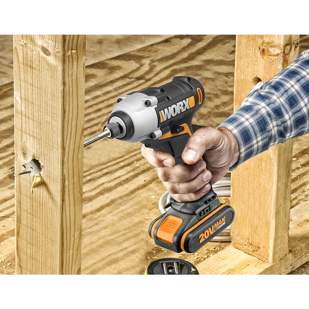 Винтоверт аккумуляторный WORX WX290.1 кейс