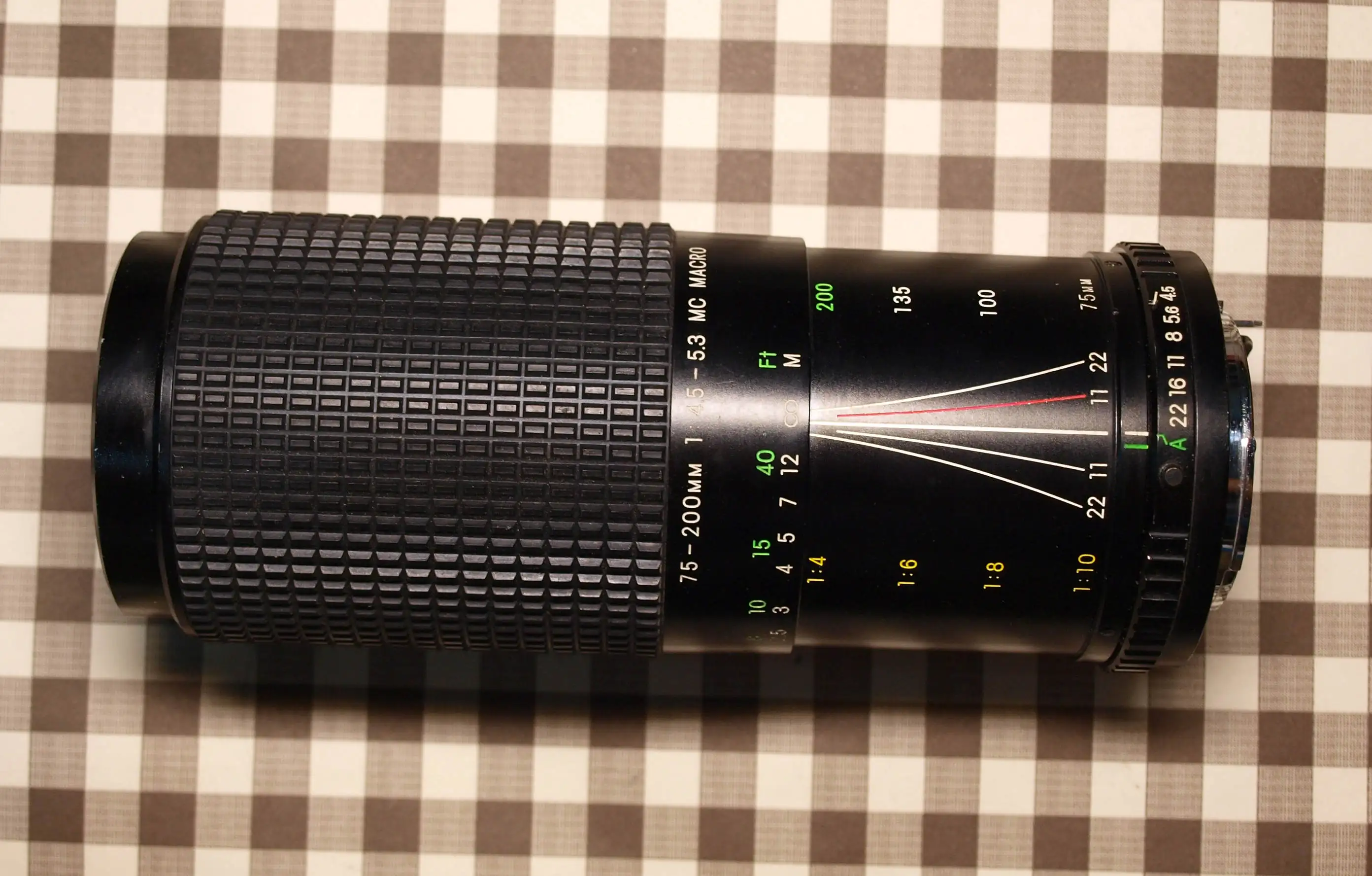 Pentax pk cosina 75 200mm 4.5 5.3 telephoto lens with semi automatic a