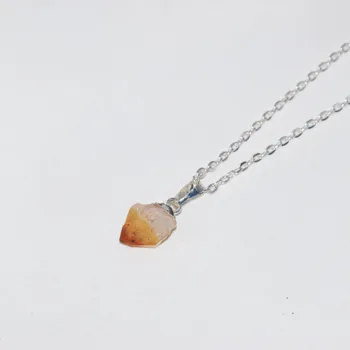 

Raw natural crystal stone Pendant Women Necklace 2020 charms lovely Irregular rough gem stones chain necklace for girl gift