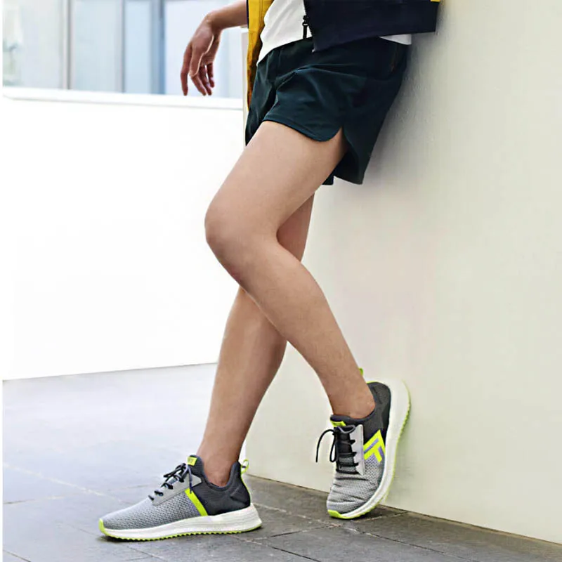  Man Sports Shoes Cross Lightweight Elastic Luminous Breathable Refreshing Damping Non-slip Running 