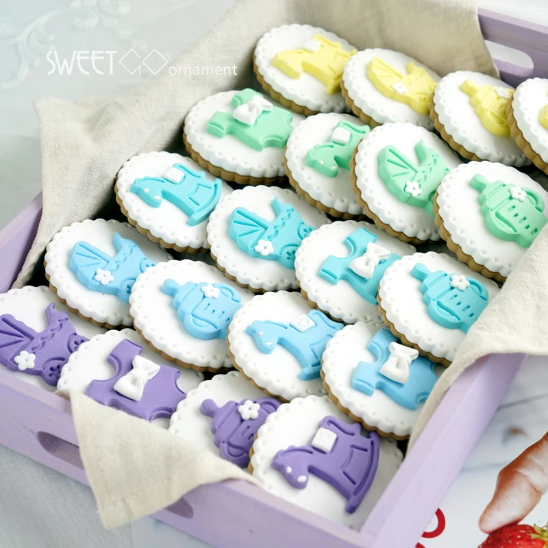 4pcs Simulation Cookie Years Feast Dessert Table Cute Baby Series Cookies