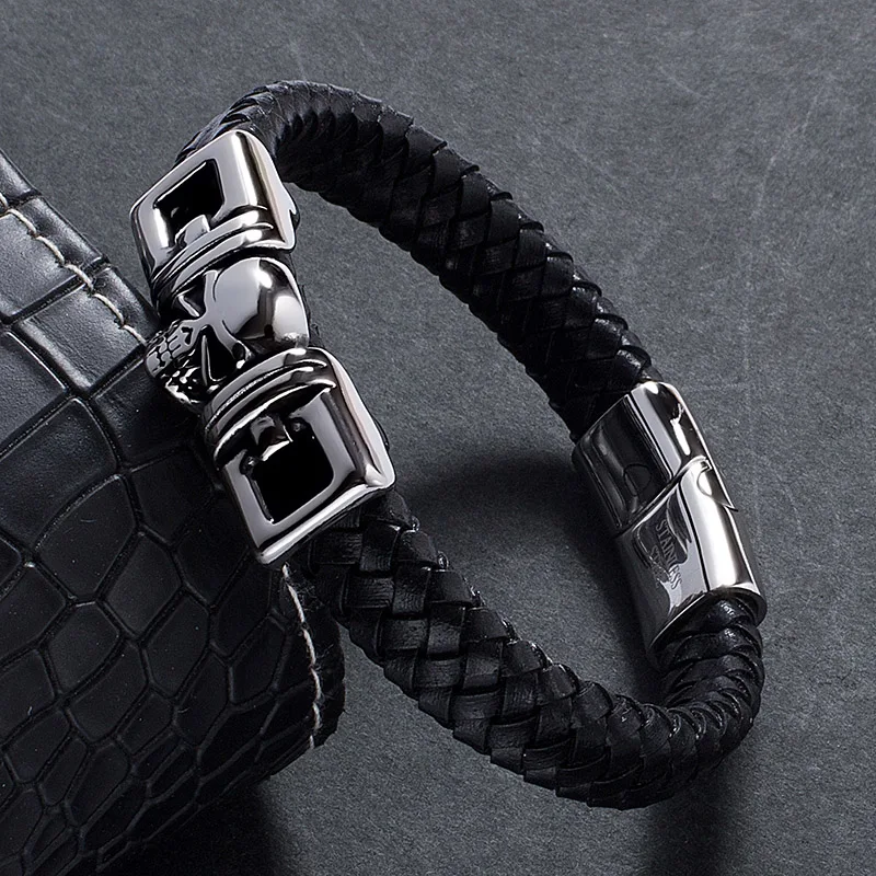 

Fashion Men Jewelry Black Braided Leather Bracelet Stainless Steel Leahter Bracelets Punk Skull Bracelets Male Wristband PW795