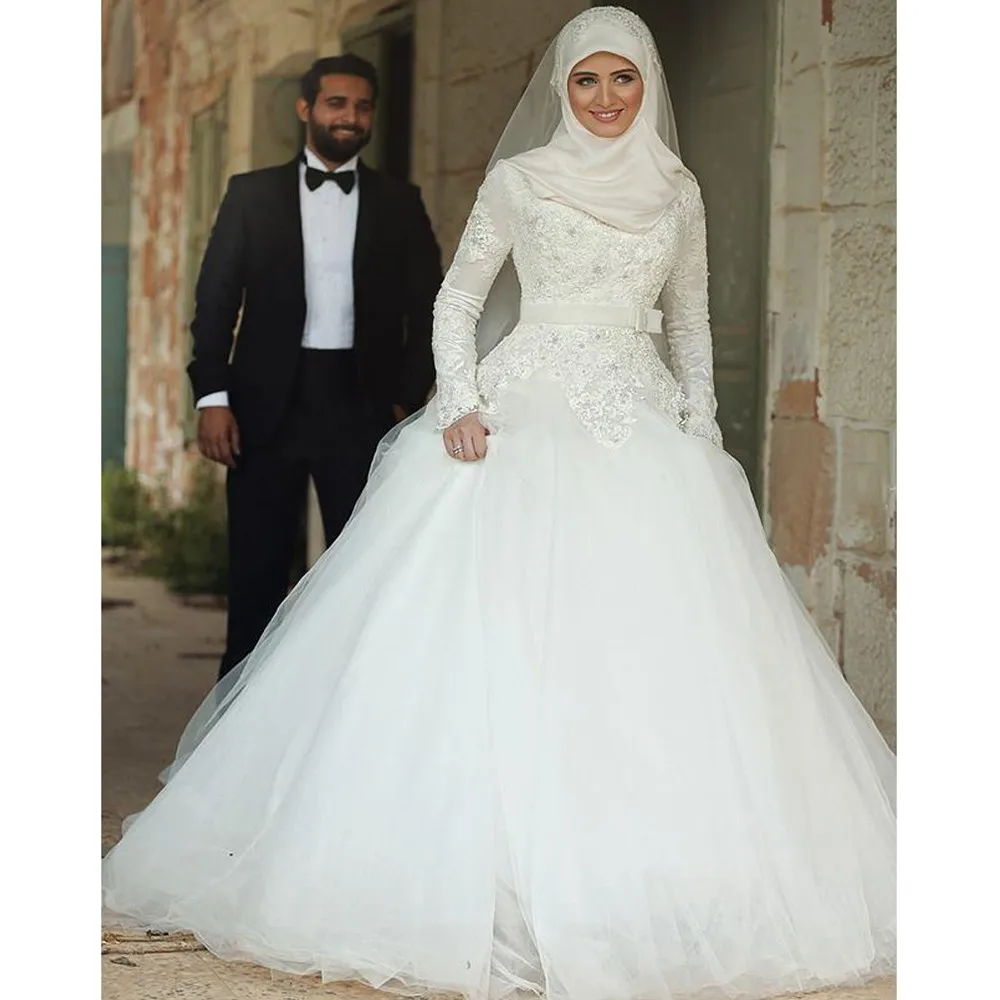 2016-High-Neck-Long-Sleeves-Wedding-Dresses-Muslim-Lace-Applique-Chapel-Train-Bridal-Wedding-Gowns-robes
