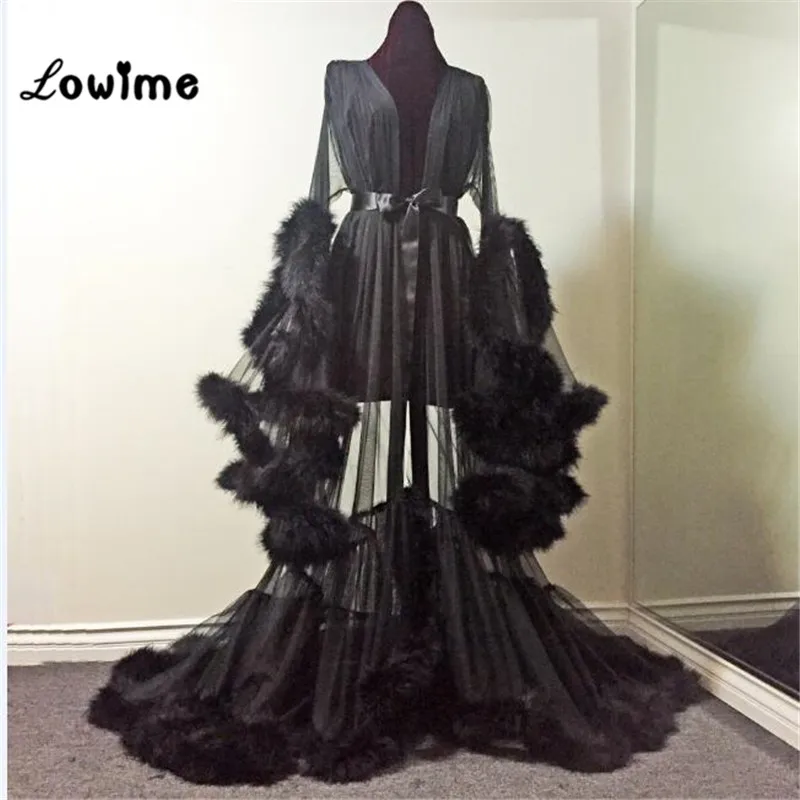Sexy-Plus-Size-Long-Sleeved-Feather-Evening-Dress-Turkish-Arabic-Robe-Dubai-Evening-Dresses-Gowns-Pregnant (1)