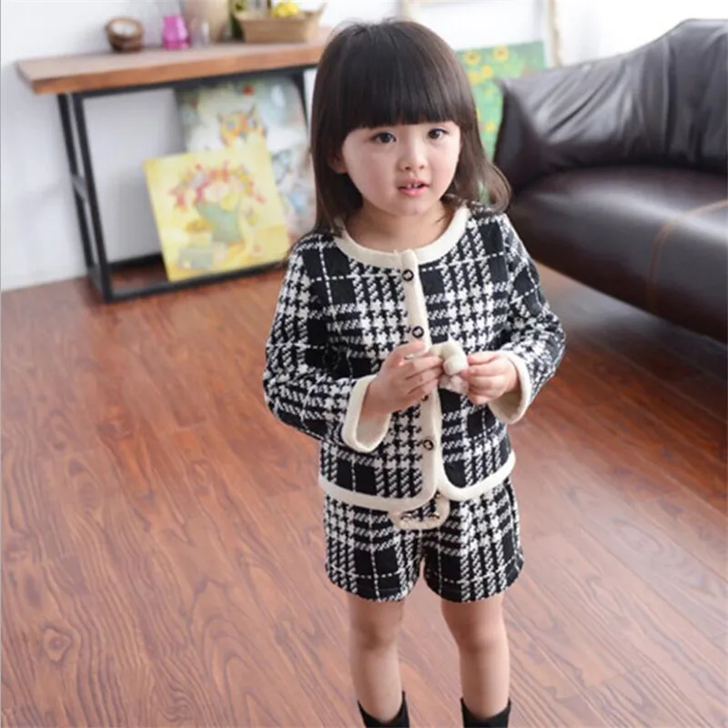 Conjunto de Roupas Jaqueta + Shorts Terno para o Bebê da Boa Traje de Treino Liligirl Crianças Meninas Temperamento Nova Xadrez 2 Pçs Qualidade 2020 20 Liligirl crianças meninas temperamento conjunto de roupas
