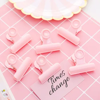 

(2 pieces/lot) Pink Paper Clips Plastic Clamp Cute Memo Notes Picture Holder