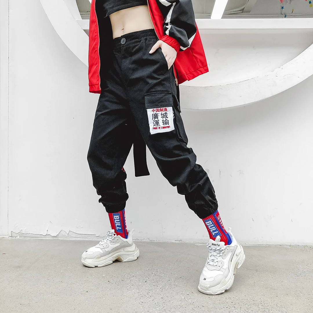 Cheap AELFRIC Chinese Letter Embroidery Ribbons Casual Pants Men Trouser 2018 Autumn Winter Harajuku Harem Joggers Sweatpants KJ170