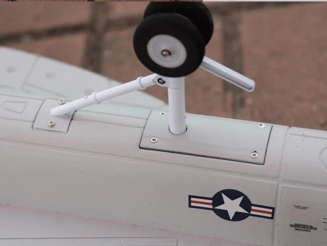 freewing-64mm-f18-epo-rc-jet-5