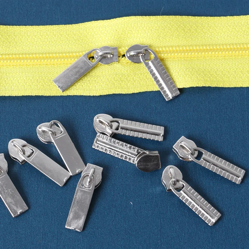 

3# 25pcs Alloy Metal Zipper Sliders Gros Curseur De Fermeture For Nylon Plating Silvery Non Lock tailors sewing accessories
