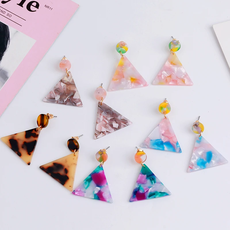 

2018 Fashion Geometric Triangle Acrylic Drop Earrings For Women Personalized Jewelry Ladies Boho Multicolor Resin Earring Dangle