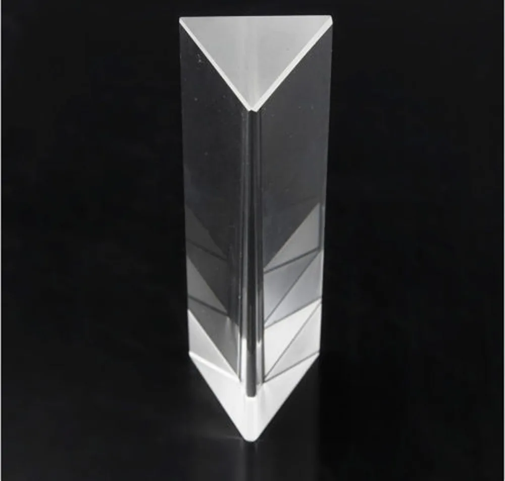 Ваза треугольная стеклянная. Стеклянная призма. Стеклянный куб. Треугольная стеклянная призма. Трёхгранная стеклянная призма.