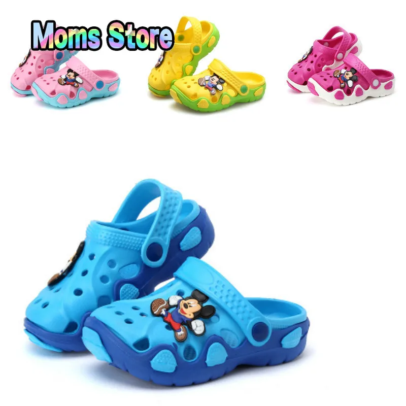 

2019 New Summer Children Cartoon Characters Cave Shoes Boys And Girls Slippers sandals two wear kids slippers Beach