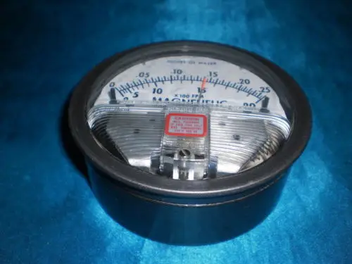 DHL/EMS 5 LOTS Dwyer Magnehelic 2000-00AV 200000AV Differential Pressure Gauge -A1