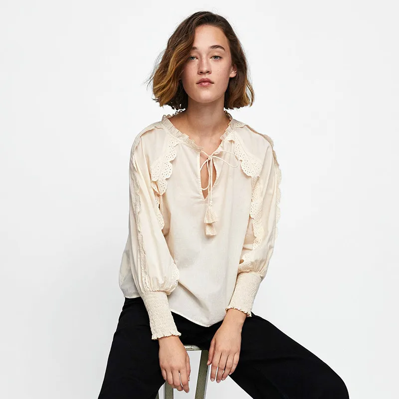 

Spring Autumn New Pure Lace Stitching Fringed Tie Shirt Long Sleeve O-Neck Lantern Sleeve Ladies Tops Women Blouses
