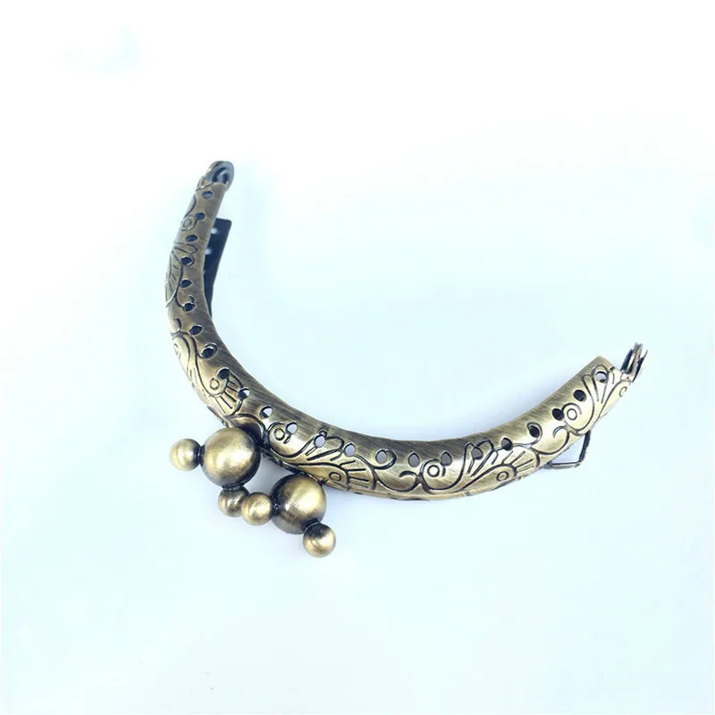 

Fashion Purse Metalwork Metal Bronze Tone Frame Arch Dragon Flower Mouse Head C Shape Delicate Hole DIY Kiss Clasp Lock 8.5cm