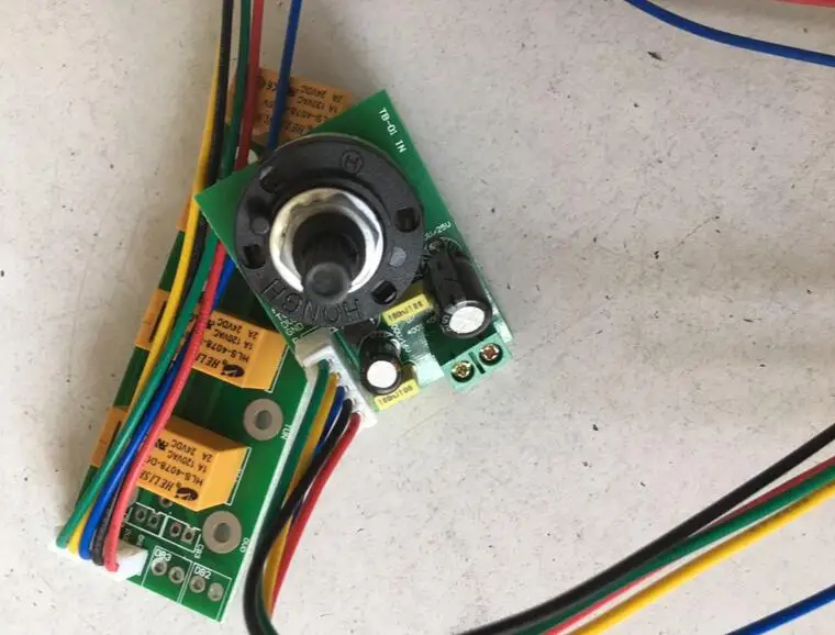 Four way audio signal conversion board