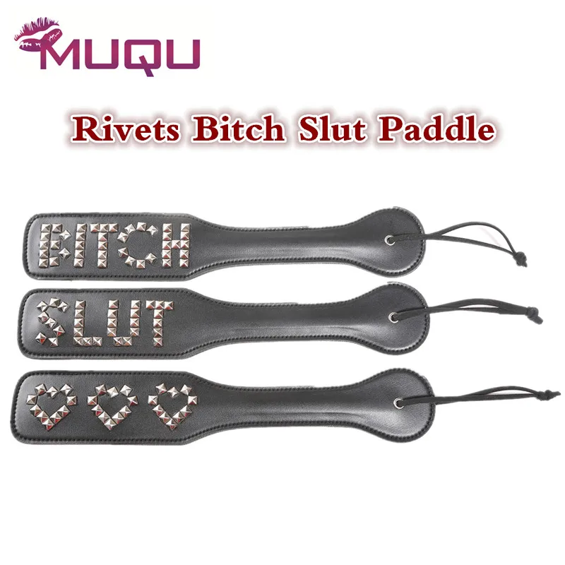 Negro Tres remaches estilo sex slave flogger paddle puta culo nalgadas esclavo whip fetiche bdsm juegos eroticos juguetes sexuales para parejas Negro Tres remaches estilo sex slave flogger paddle puta culo nalgadas esclavo whip fetiche bdsm juegos eroticos juguetes sexuales para parejas