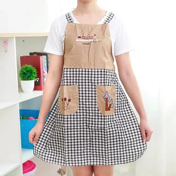 

A sleeveless shoulder belt household apron Lovely fashionable anti - oil anti - pollution