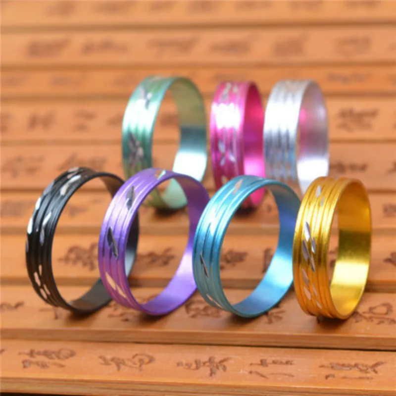 

1pcs Random Colorful Rings Steel Rose Gold Anti-allergy Smooth Simple Wedding Couples Bijouterie for Man or Woman Gift Wholesale