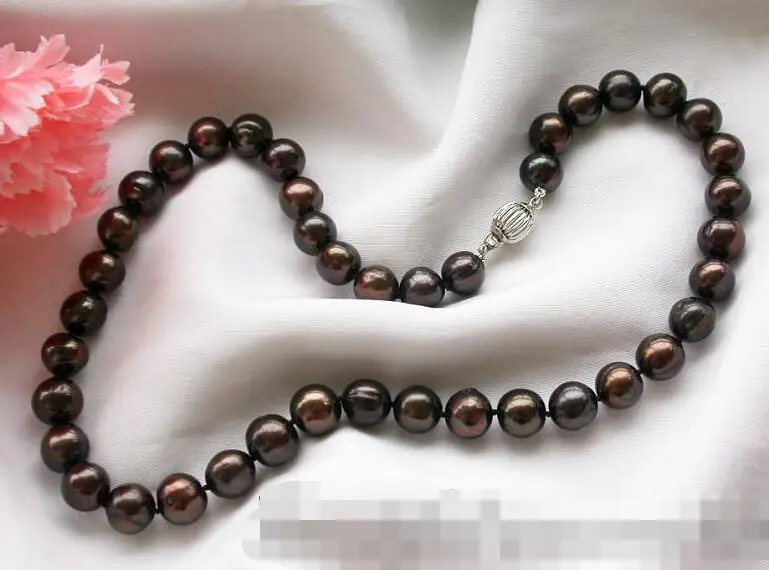 

3482 black round freshwater pearl necklace