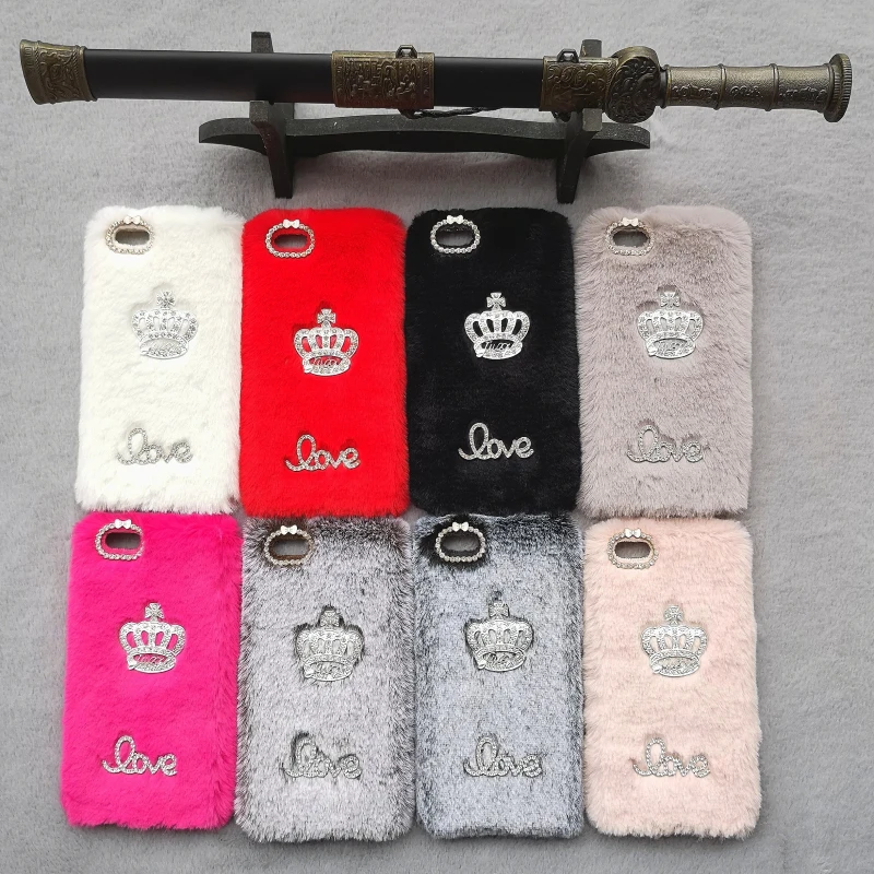 

Case for iphone 6 s Villus Fur Phone Case for iPhone X Luxury diamond Crown Fluffy Case for iPhone 6S 7 8 PLUS XR XS MAX Fundas