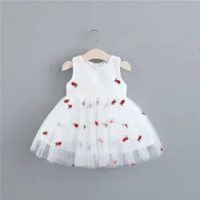 4 шт./лот) Детская летняя одежда платье для девочек с рисунком клубники платья для маленьких девочек 032906