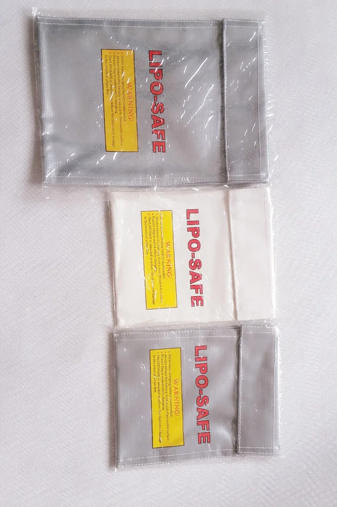 

1Pc Fireproof RC LiPo Battery Safety Bag Safe Guard Charge Sack 180 X230 mm and 300*220mm Hot Selling