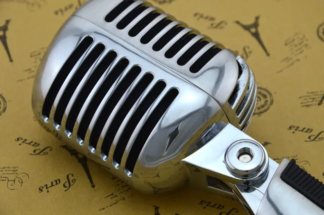 Professional Wired Vintage Classic Microphone Top Quality Dynamic Moving Coil Mike Deluxe Metal Vocal Old Style Ktv Mic Z6 mike