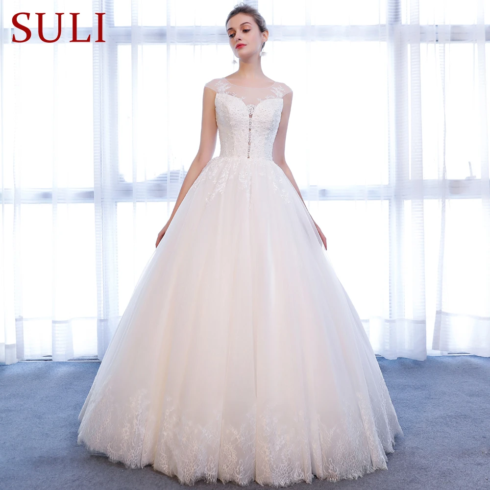 bridal gowns 2018