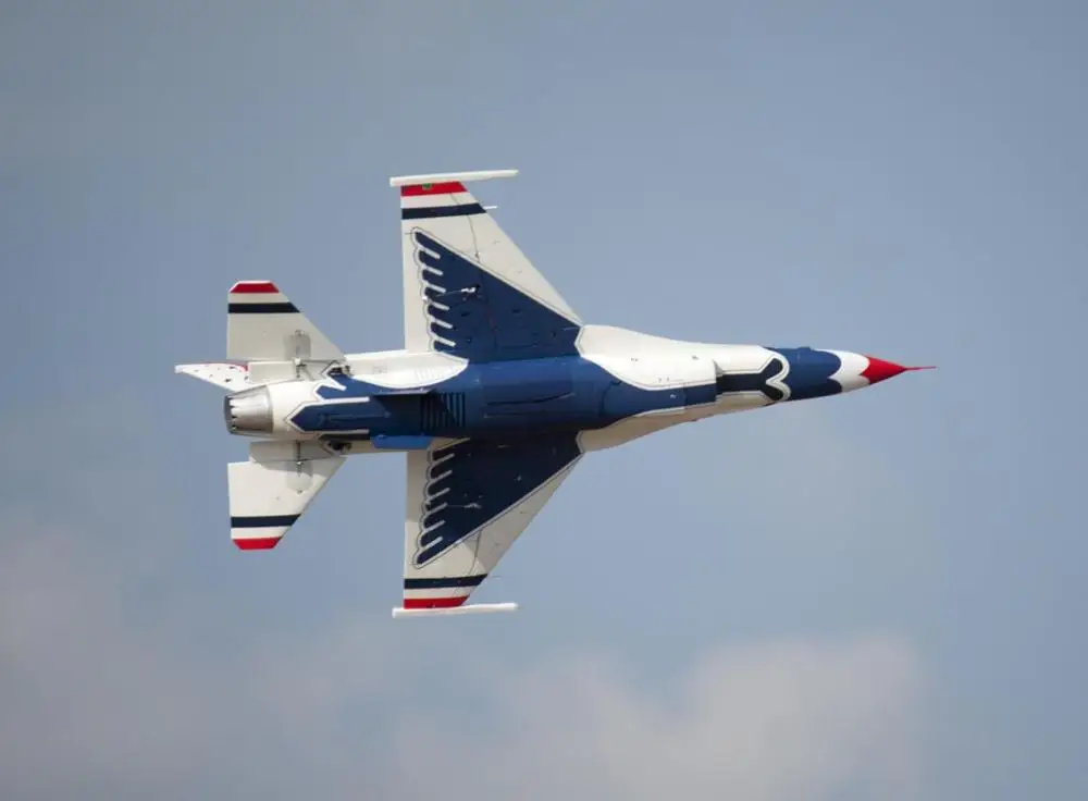 Freewing F16 Fighting Falcon набор из 90 мм EDF Jet PNP или с выдвижным сервоприводом F 16