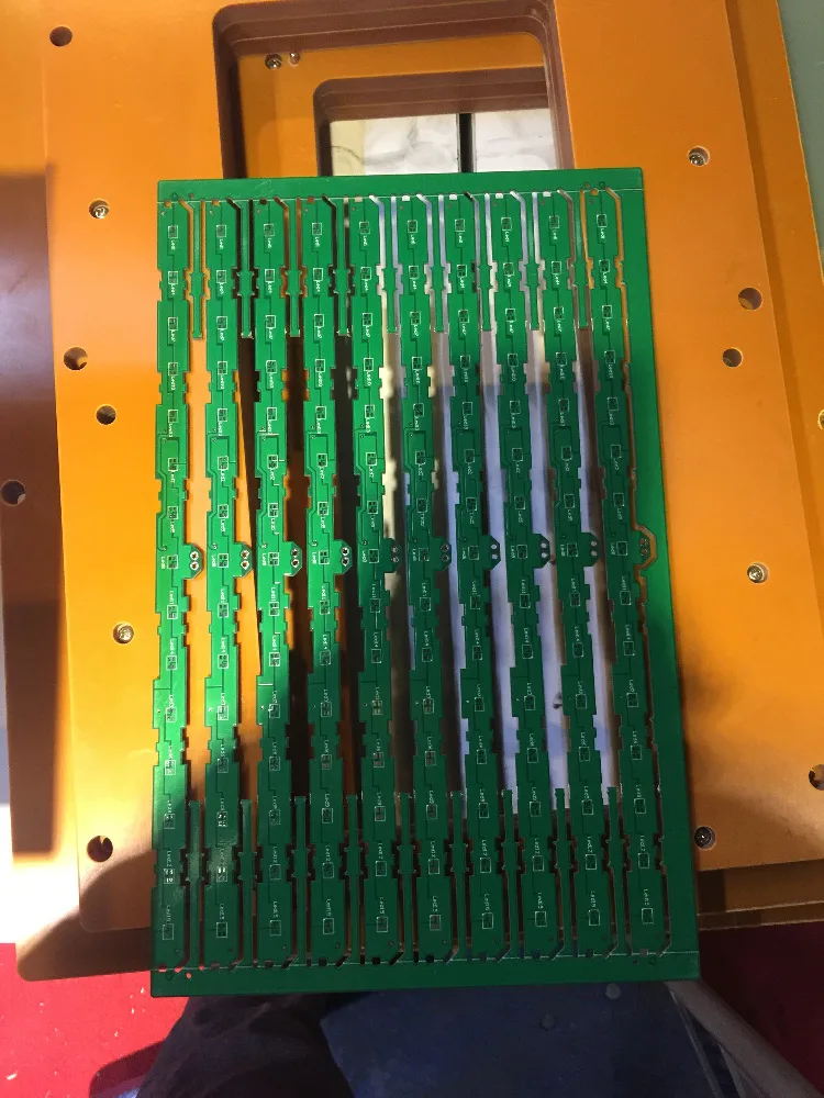 Автоматическая двойная станция PCB Router-YSVC-650