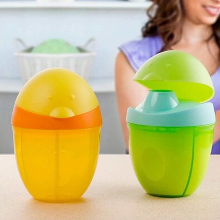 

Cute Design Three Lattice Milk Powder Formula Dispenser Container Baby Food Storage Travel Boxes 3 Color Available