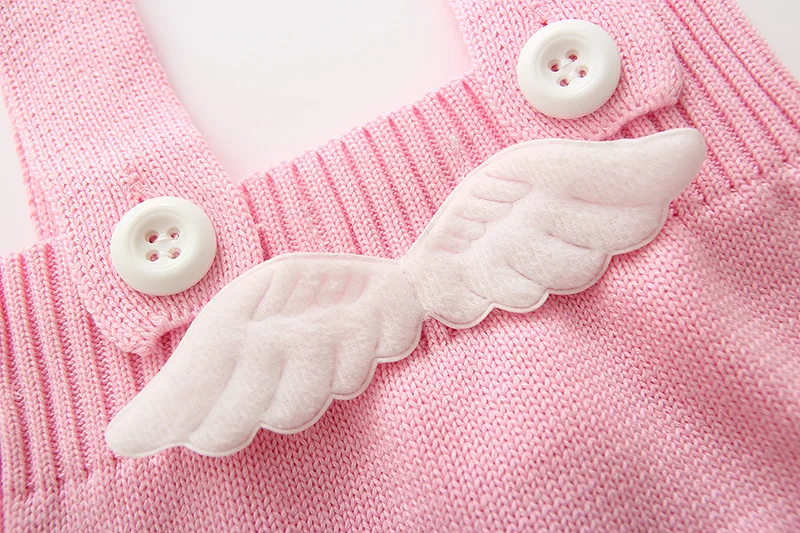 4249290473_2106944726